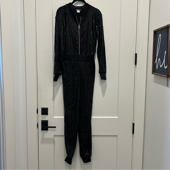 Venus black sequin jumpsuit long sleeve track suit one piece zip front Size XS - Picture 4 of 9